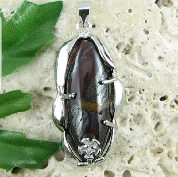 Necklace - Picture 3 of 3